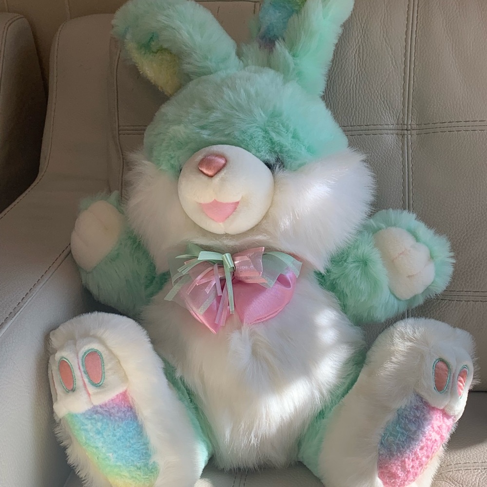 DAN DEE COLLECTORS CHOICE LGHT GREEN EASTER BUNNY RABBIT ANIMAL STUFFED LG PLUSH